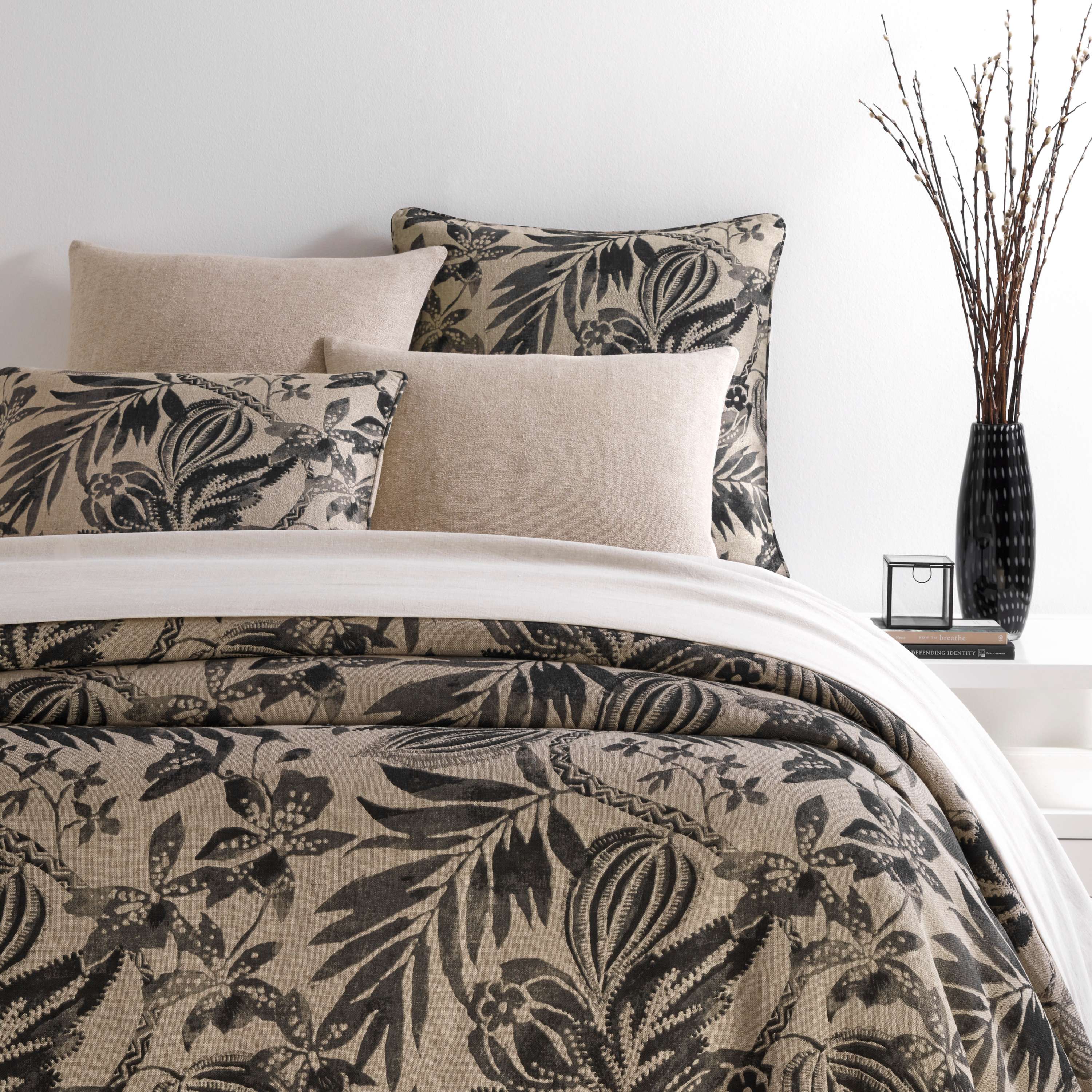 Annie Selke, Antigua Linen Black Duvet Cover