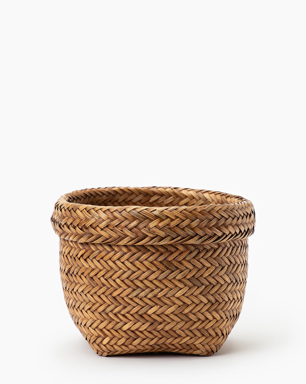 CALFURN MFG. PHILIPPINES, INC., Cinna Wicker Basket