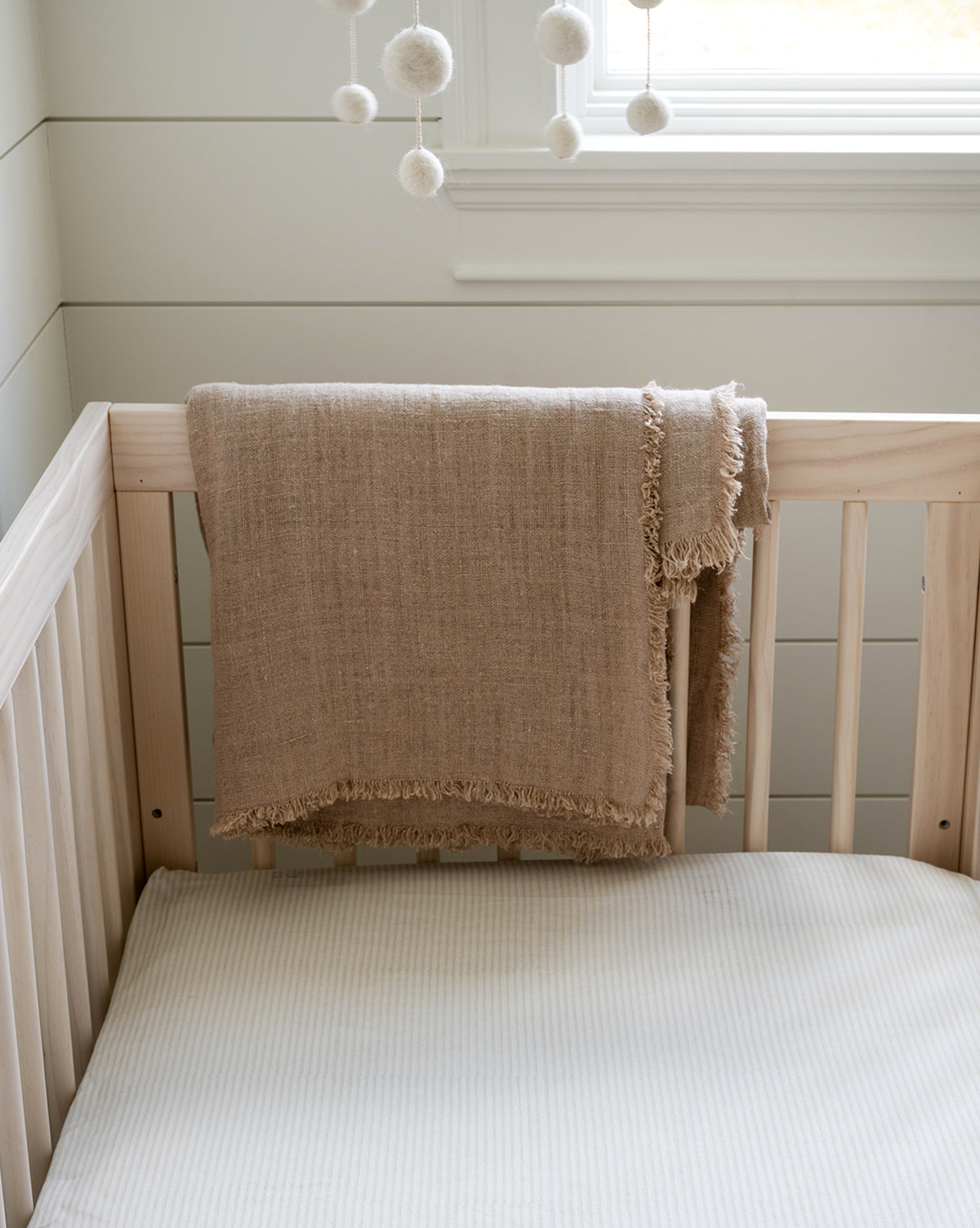 Renuka Inc., Easton Crib Sheet